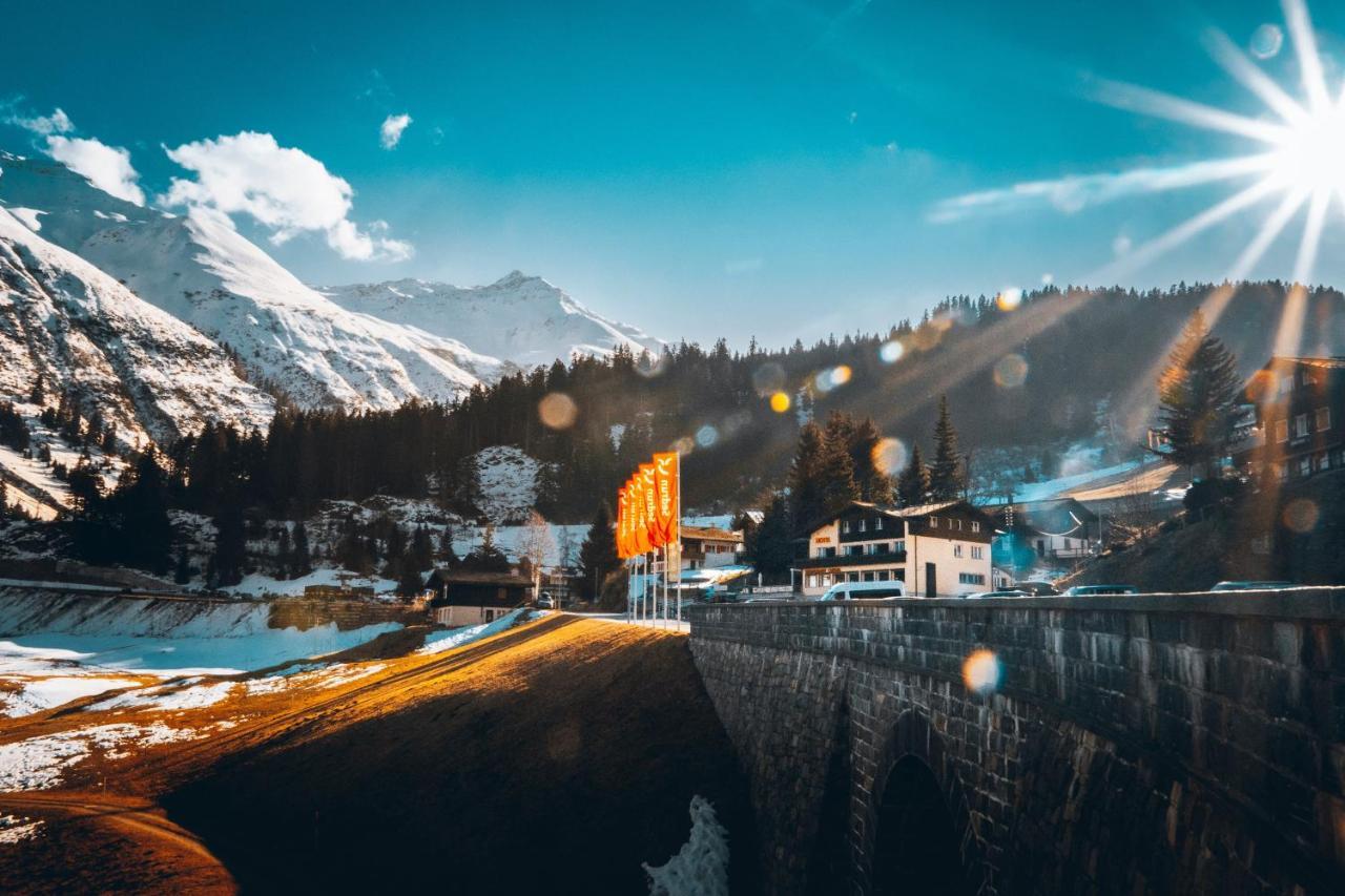 Hotel Cresta Sedrun Zewnętrze zdjęcie